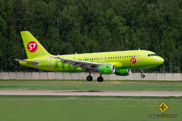 Airbus A319-114