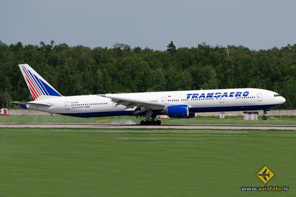 Boeing 777-312