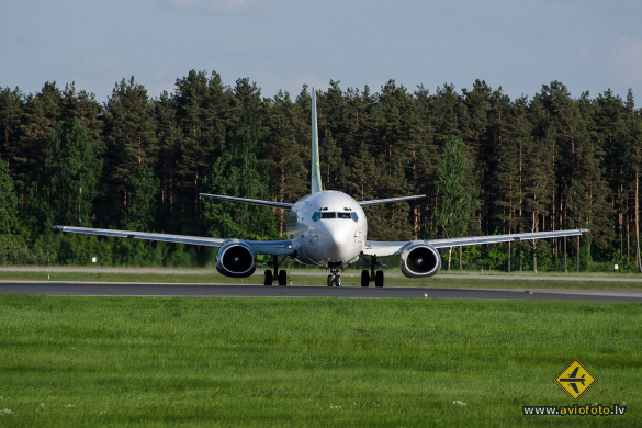 Boeing 737-53S
