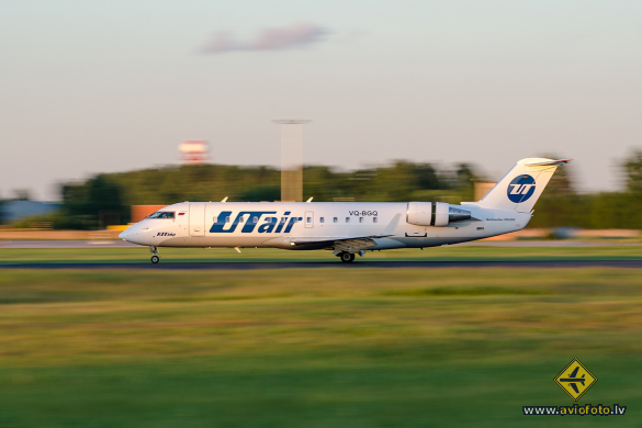 Bombardier CRJ-200LR (CL-600-2B19)