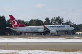 Boeing 737-8F2