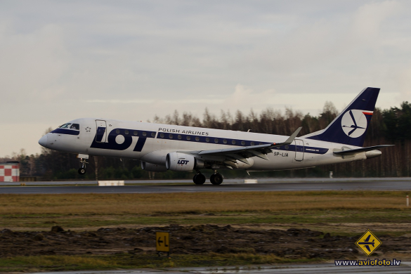 Embraer 175LR (ERJ-170-200LR)