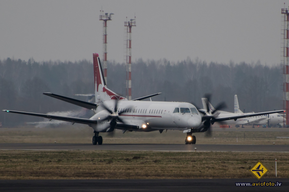 Saab 2000