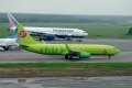 Boeing 737-83N
