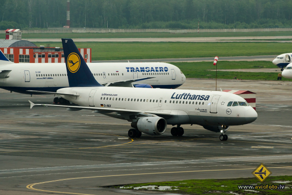 Airbus A319-114