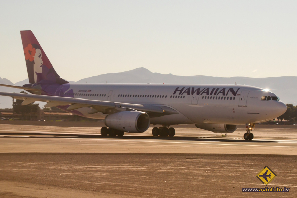 Airbus A330-243