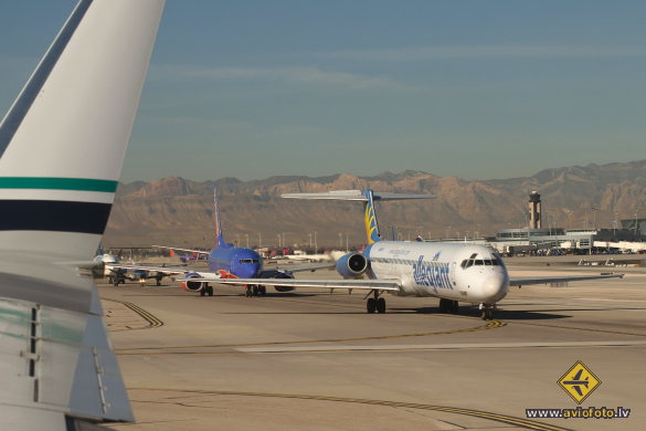 McDonnell Douglas MD-83 (DC-9-83)