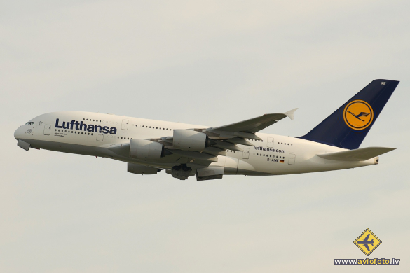 Airbus A380-841