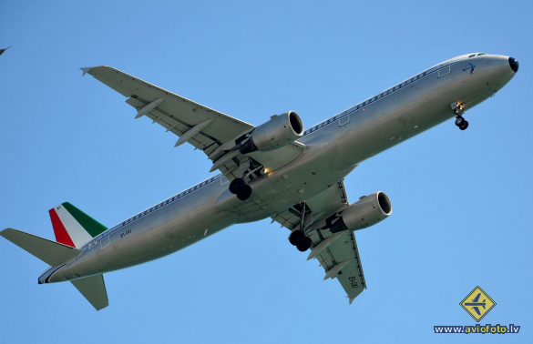Airbus A321-112