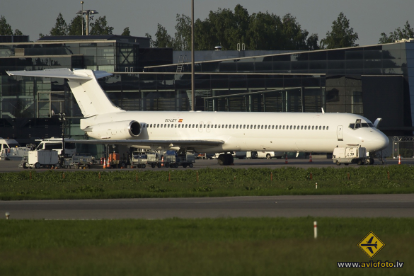 McDonnell Douglas MD-83 (DC-9-83)