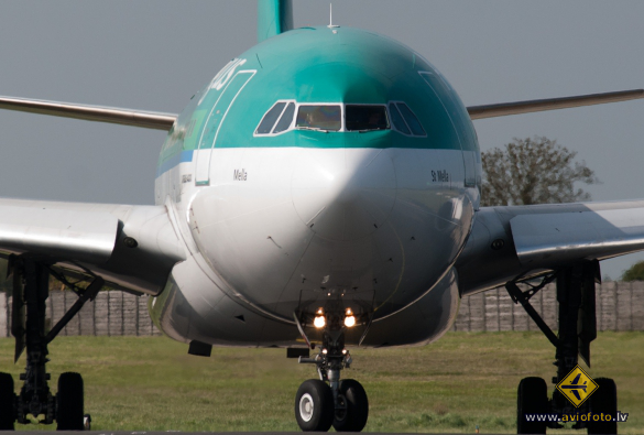 Airbus A330-202