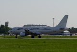 Airbus A320-214