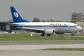Boeing 737-524