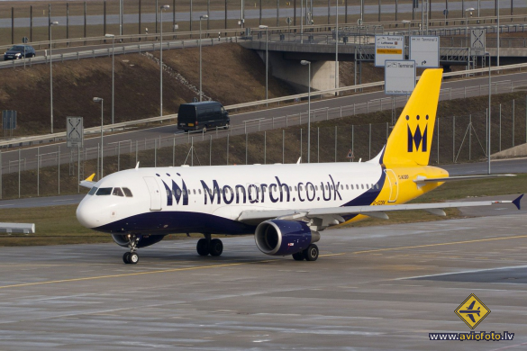 Airbus A320-214