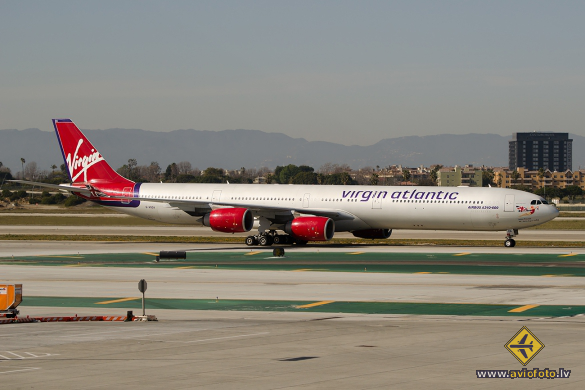 Airbus A340-642