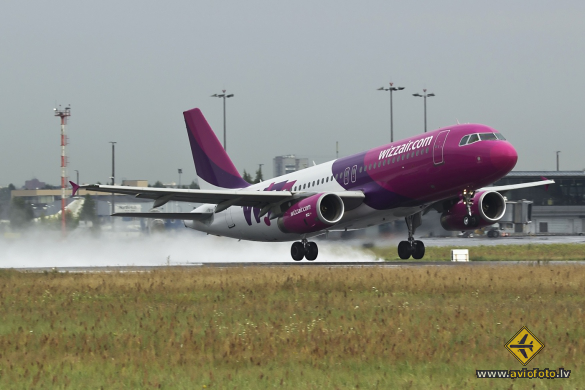 Airbus A320-232