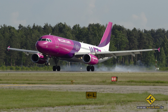 Airbus A320-232