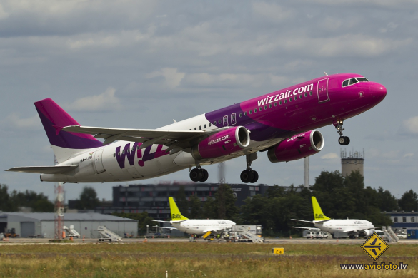 Airbus A320-232