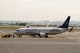 Boeing 737-8B5