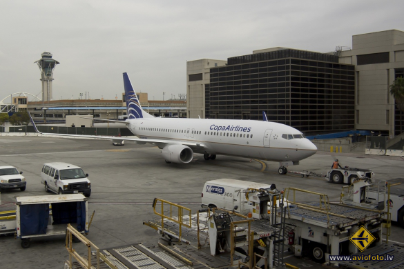 Boeing 737-8V3