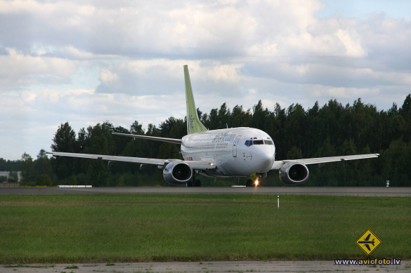Boeing 737-522