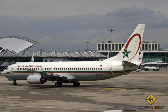 Boeing 737-85P
