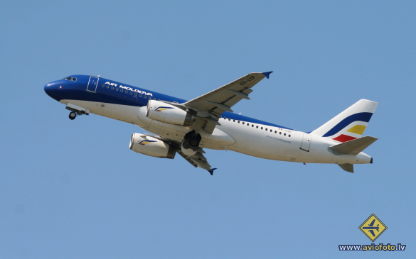 Airbus A320-233