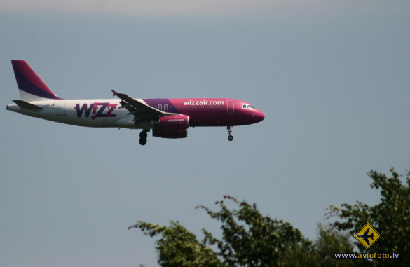 Airbus A320-232