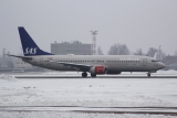 Boeing 737-883