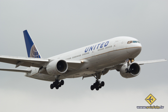 Boeing 777-222/ER
