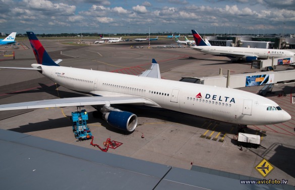 Airbus A330-323X