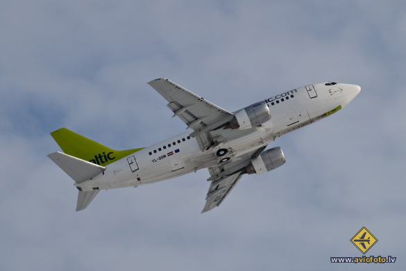 Boeing 737-522