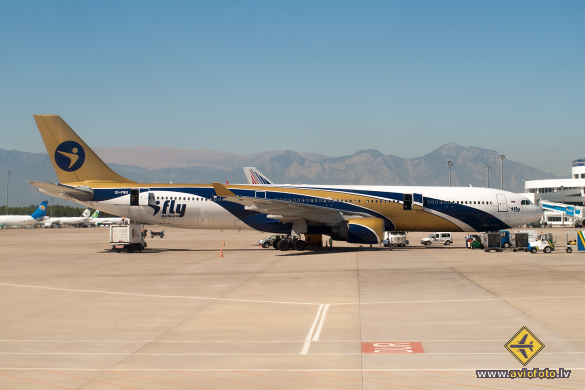 Airbus A330-322