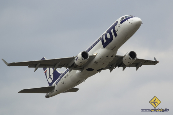 Embraer 175LR (ERJ-170-200LR)