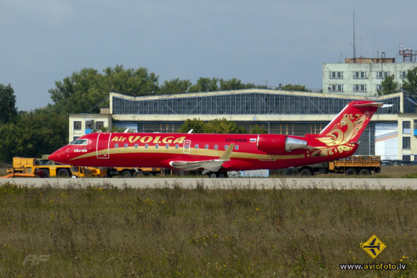 Bombardier CRJ-200ER (CL-600-2B19)