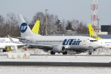 Boeing 737-524