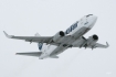 Boeing 737-524
