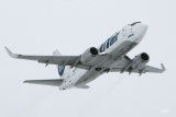 Boeing 737-524