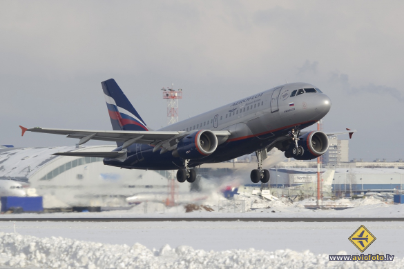Airbus A319-112