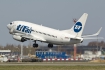 Boeing 737-524
