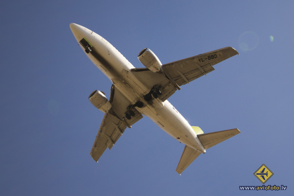 Boeing 737-53S