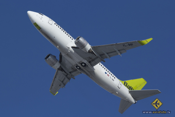 Boeing 737-33A