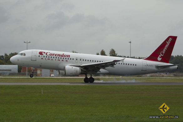 Airbus A320-212