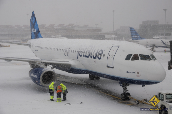 Airbus A320-232