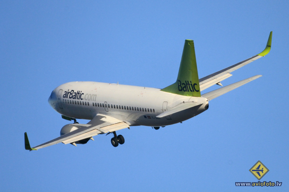 Boeing 737-36Q