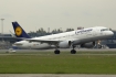 Airbus A320-214