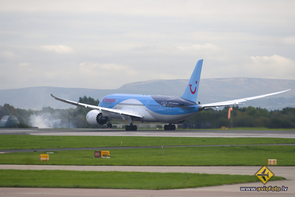 Boeing 787-8 Dreamliner