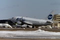 Boeing 737-524