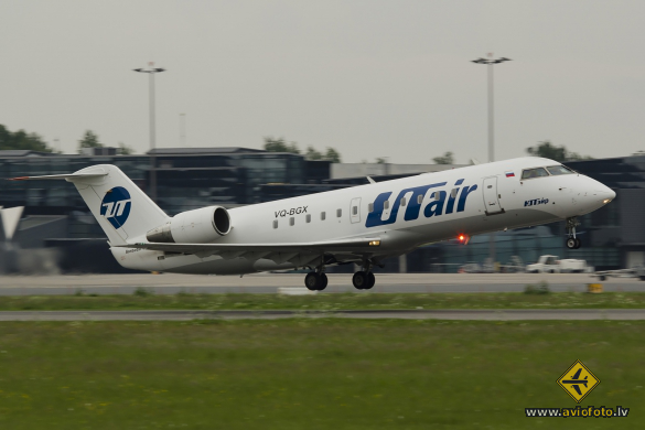 Bombardier CRJ-200LR (CL-600-2B19)
