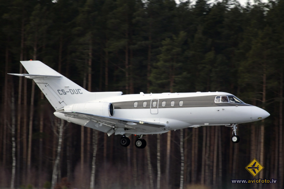 Hawker Beechcraft 750